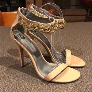 👡 2 for $60 👡 Use the offer button!